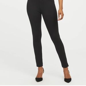 Spanx Perfect Pant size Small